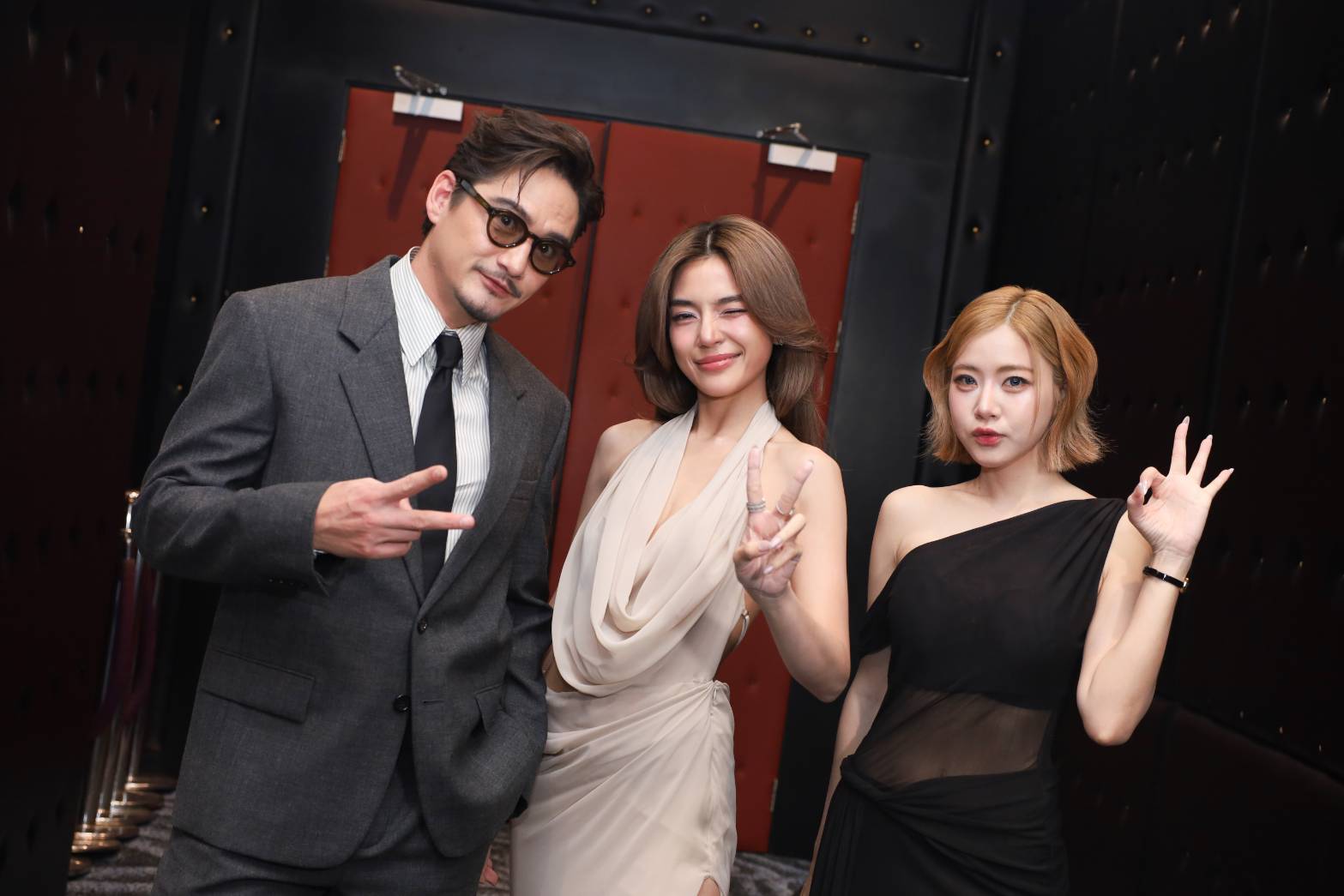 M STUDIO จัดงานกาล่าพรีเมียร์ภาพยนตร์โรแมนติกแฟนตาซีคอมเมดี้ “ปาร์ตี้สละโสด สลับโหมดข้ามคืน” (3 GOOD GUYS) อย่างยิ่งใหญ่
